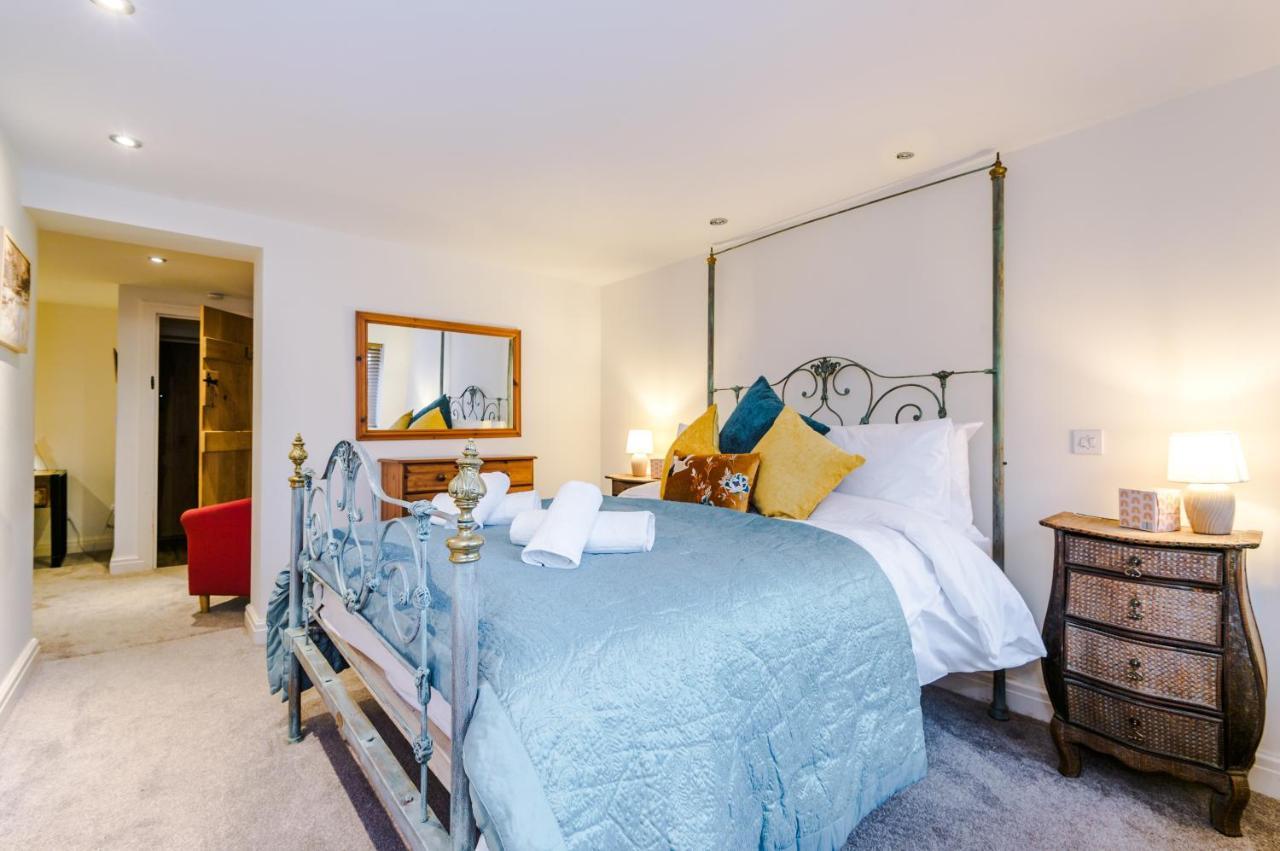 Belvedere House - Serene Countryside Escape - 4 Bedrooms Sleeps 8 Sandbach Kültér fotó