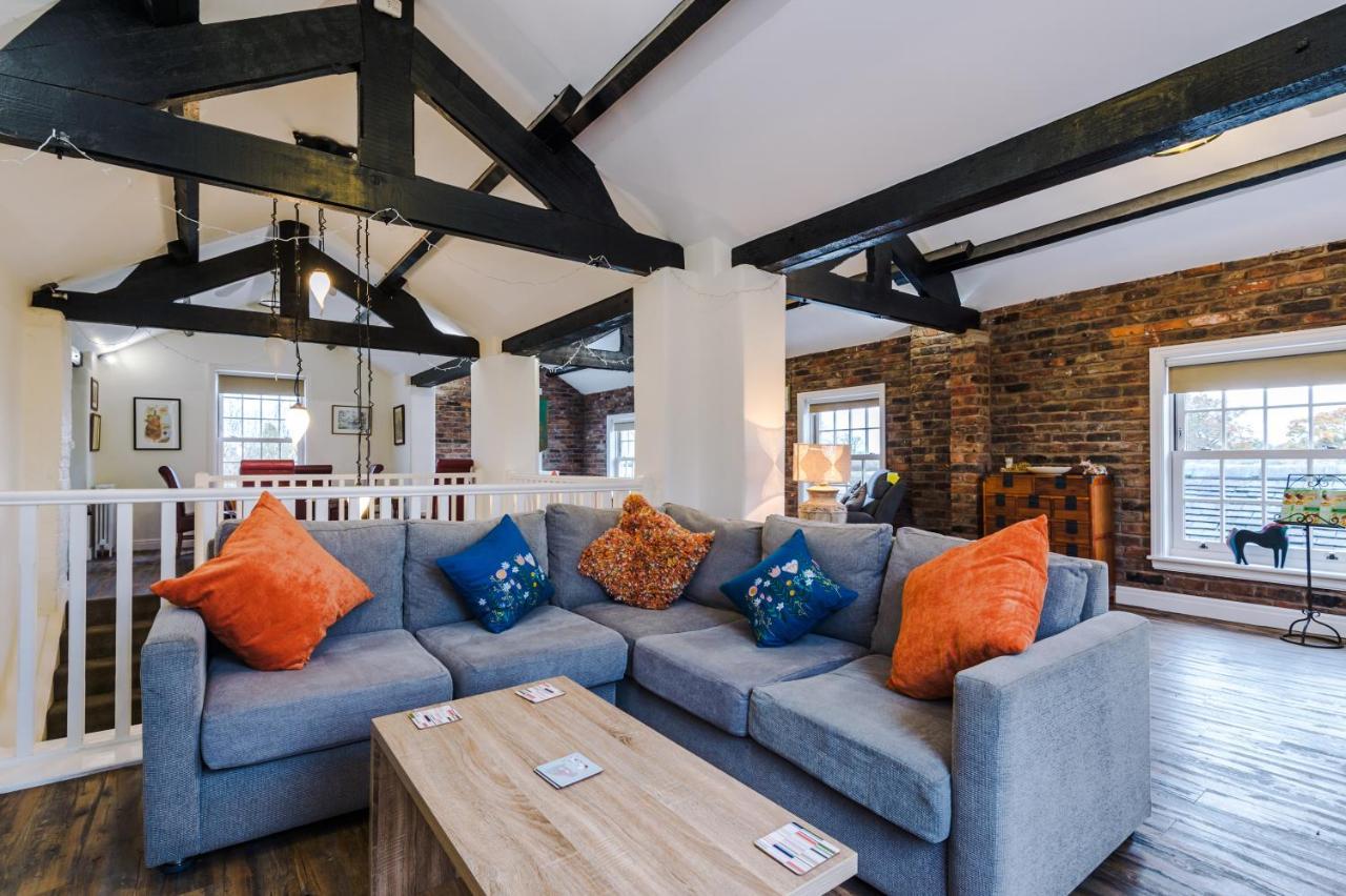 Belvedere House - Serene Countryside Escape - 4 Bedrooms Sleeps 8 Sandbach Kültér fotó